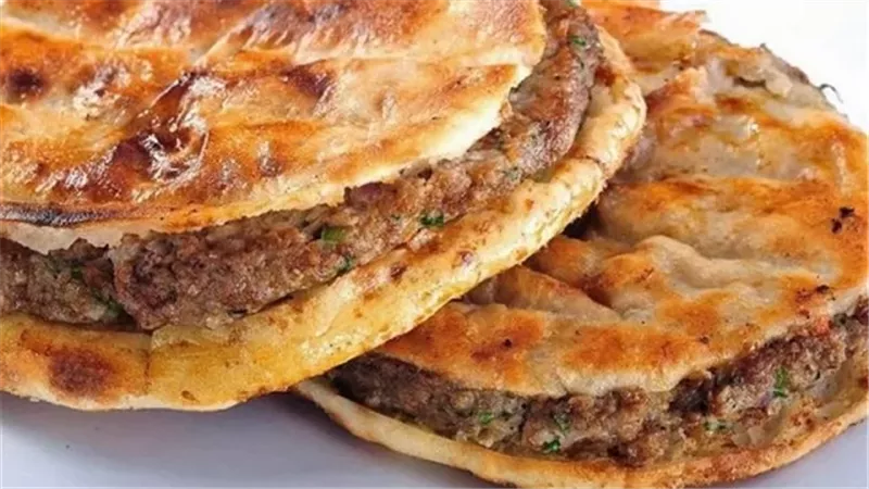 أخطاء شائعة تجعل الحواوشي بلا نكهة
