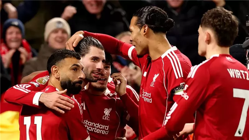 صلاح يقود تشكيل ليفربول أمام سندرلاند في الدوري الإنجليزي