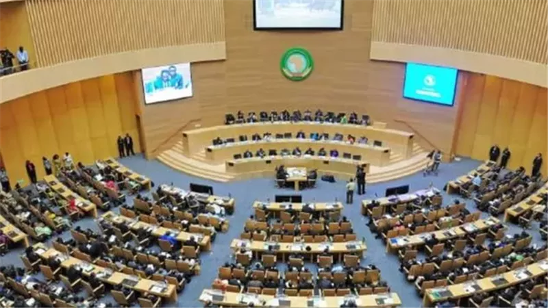 مجلس السلم والأمن يدعو لهدنة تقود إلى وقف لإطلاق النار فى السودان