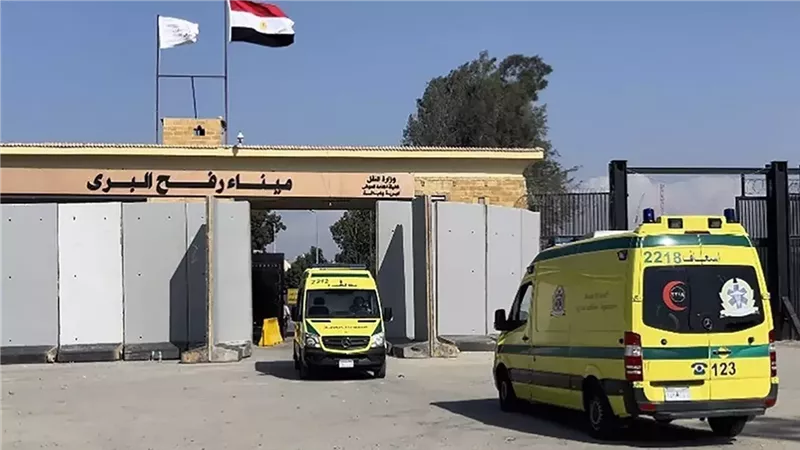 غرفة عمليات بشمال سيناء لرصد لحظات وصول المصابين الفلسطينيين