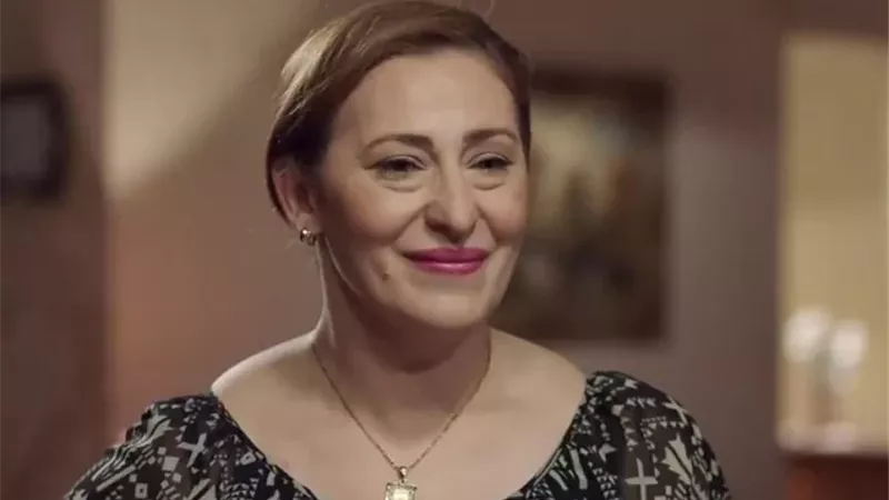 وفاة والدة الفنانة عبير فاروق