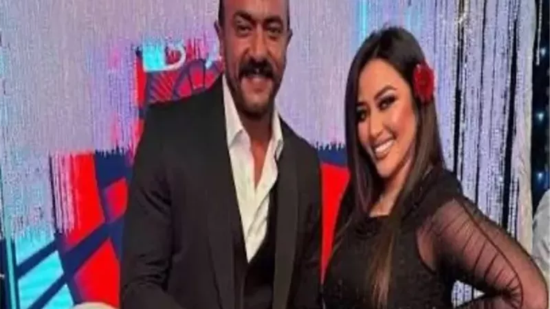 رحمة محسن تقدم أغنية 