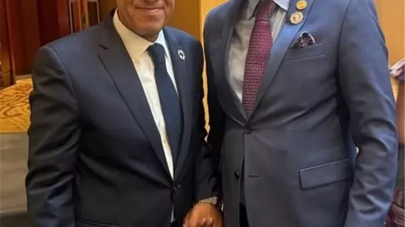 وزير الخارجية يلتقي مدير المركز الأفريقي لمكافحة الأمراض والأوبئة والوقاية منها