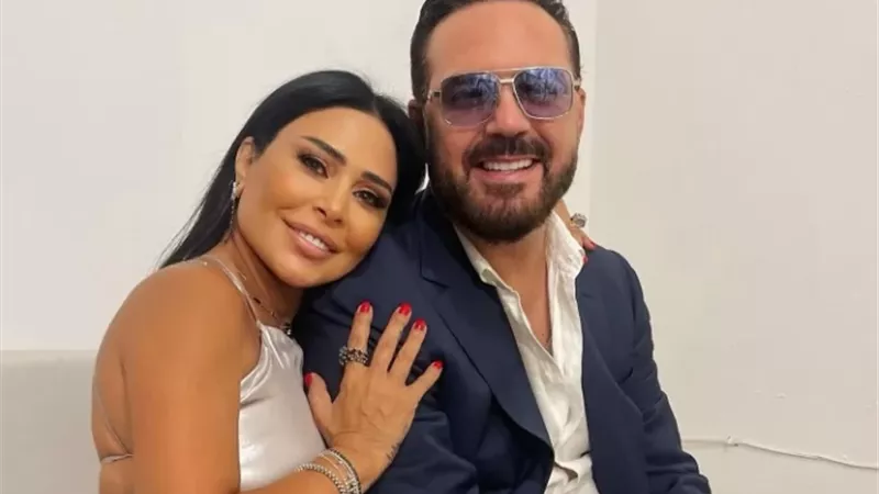 وائل جسار يحتفل مع زوجته بعيد الحب