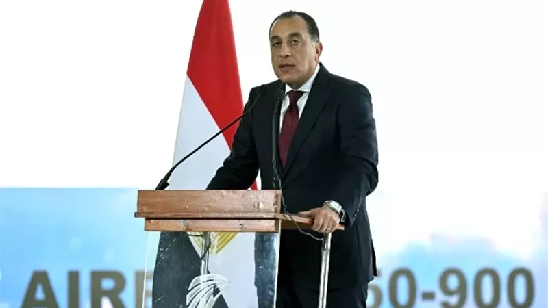 مدبولي: الإضافة لأسطول مصر للطيران تأتي ضمن الرؤية الشاملة التي وجه بها الرئيس السيسي