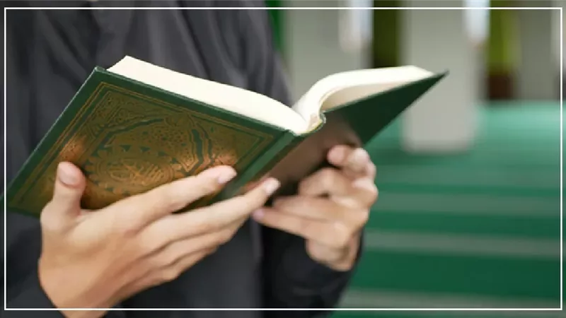 الكلام أثناء الأذان جائز لحاجة والإنصات والترديد مستحب