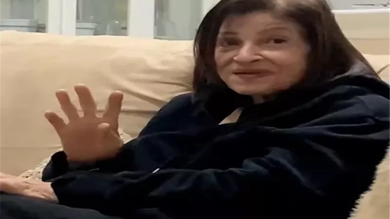 الظهور الاول لـ عائشة الكيلاني بعد غياب سنوات