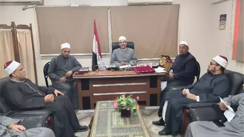 مدير أوقاف المنيا يتابع الانضباط الدعوي والإداري استعدادًا لرمضان