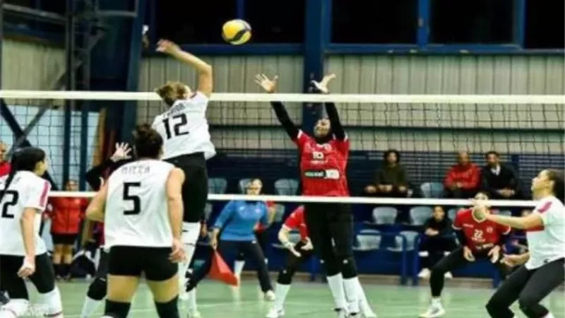 الأهلي في مواجهة صعبة امام الزمالك في سوبر سيدات الطائرة.. الليلة