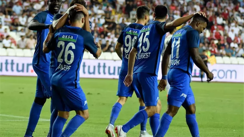 الدورى التركى .. قاسم باشا يهزم كاراجومروك بثلاثية
