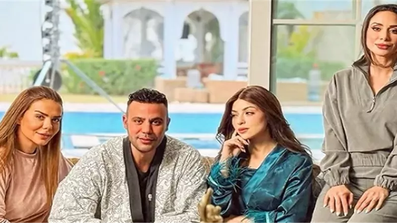 محمد امام زوج لـ 3 سيدات فى 