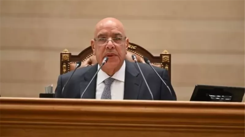 رئيس النواب يهنئ الرئيس السيسي بحلول شهر رمضان المبارك