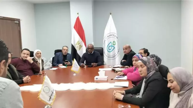 الدكتور شفيق يترأس الأجتماع التوجيهى اليومى لمديري الادارات