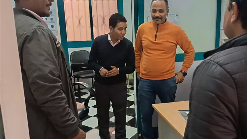 وكيل وزارة الصحة بالأقصر يتابع انتظام العمل وجودة الخدمات بالزينية