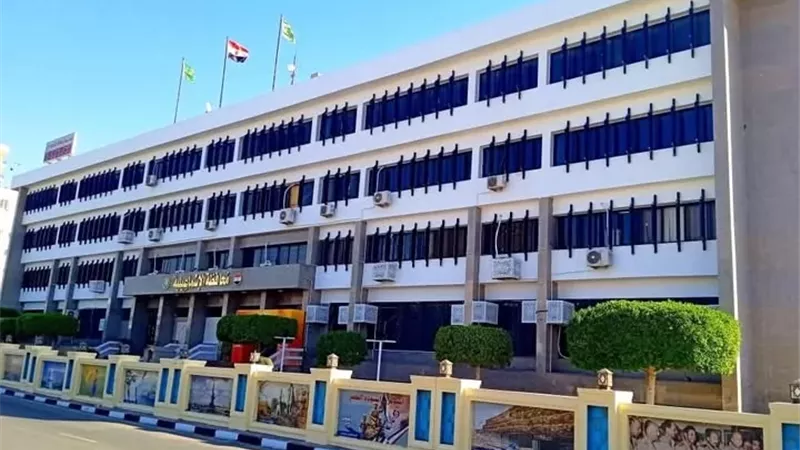 رفع كفاءة الإنارة استجابة لأهالي مدينة المستقبل بالإسماعيلية