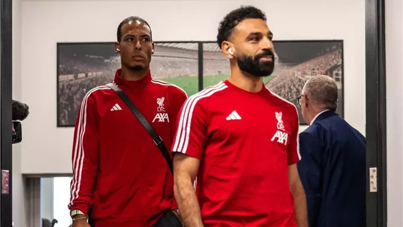 محمد صلاح علي رأس تشكيل ليفربول المتوقع أمام نوتينجهام اليوم