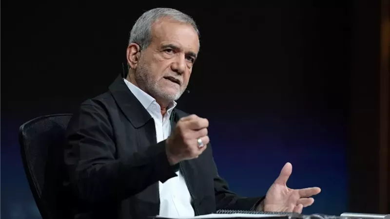 الرئيس الإيراني: المفاوضات الأخيرة مع الولايات المتحدة أسفرت عن مؤشرات مشجعة