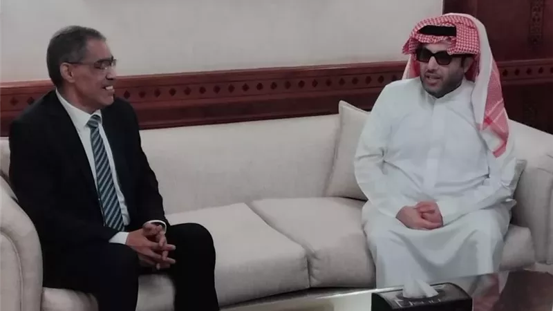 وزير الدولة للإعلام يستقبل تركي آل الشيخ رئيس هيئة الترفيه بالمملكة العربية السعودية