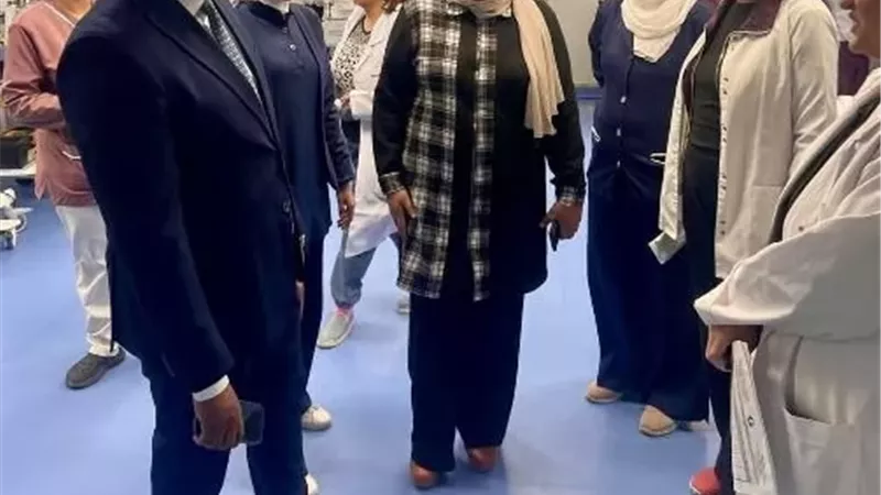 العربي فى جولة بمستشفى العام الجديد لمعاينة أعمال الفرش والتجهيز
