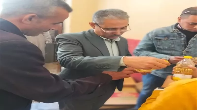 ضبط مصنع زيت طعام غير مرخص قبل طرحه بالاسواق بمنفلوط