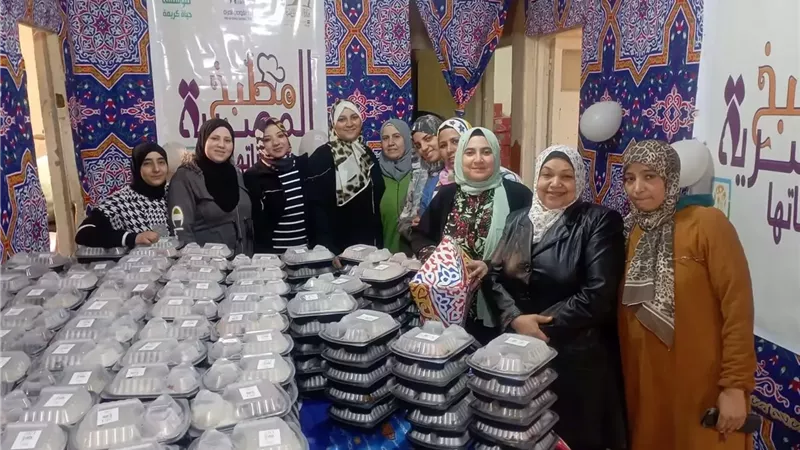 مطبخ المصرية بالمنيا: 350 وجبة يومياً للأسر الأولى بالرعاية.