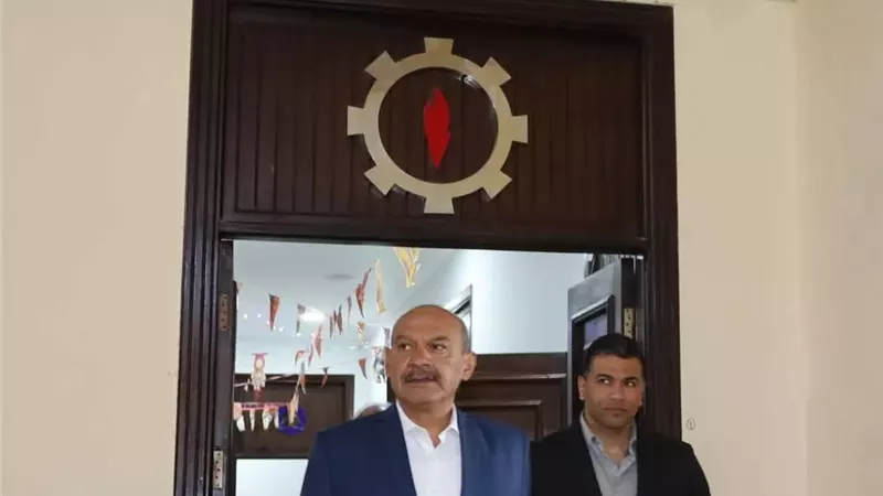 محافظ السويس يتابع سيرالعمل بالشبكةالوطنية للطوارئ والسلامةالعامة