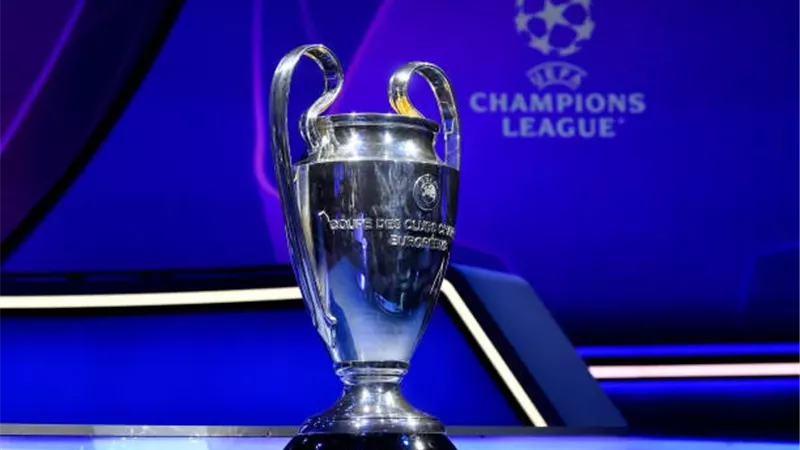 موعد قرعة دور الـ16 من دوري أبطال أوروبا
