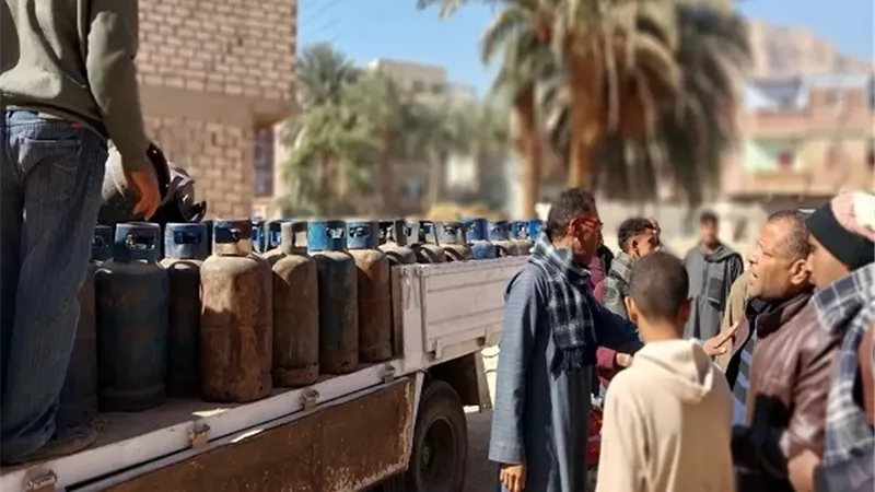 ضخ 29 ألف أسطوانة بوتاجاز بمختلف المراكز بقنا