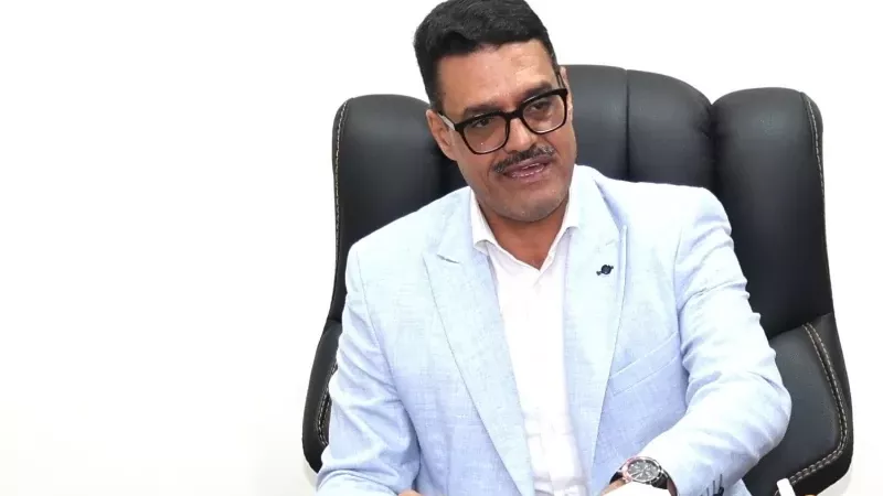 فودة يتابع تركيب طلمبة مياه بمحطة ميت عاصم لتحسين الخدمة بمجول