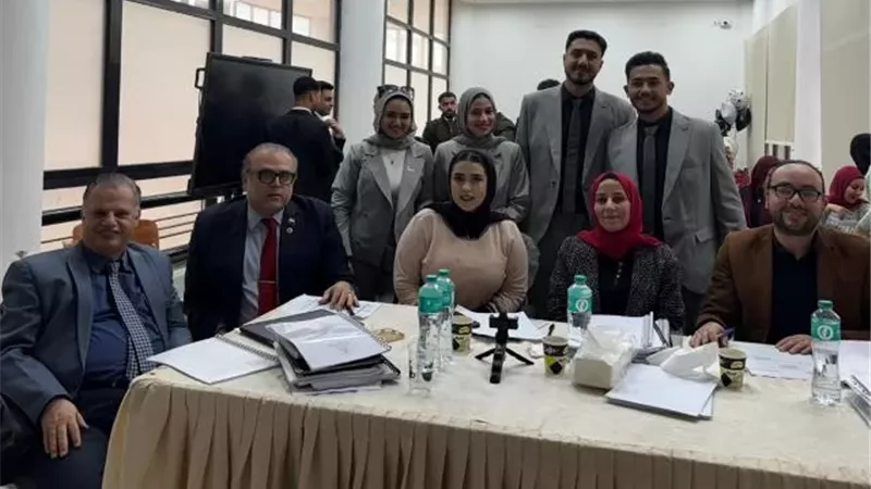 طلاب الذكاء الإصطناعى بالمصرية الروسية يقدمون 41 مشروع تخرج.. صور