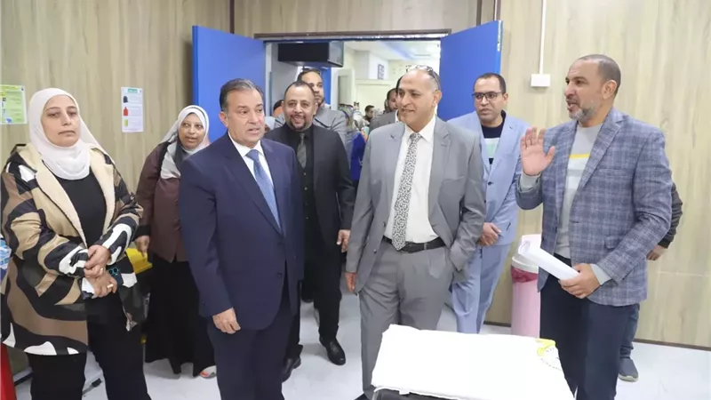 رئيس جامعة قنا: علاج 2737 حالة بوحدة مناظير الجهاز الهضمي