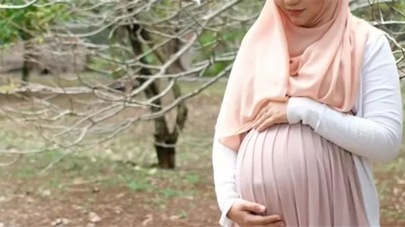 الواجب على المرأة إذا أفطرت بسبب وضع الحمل