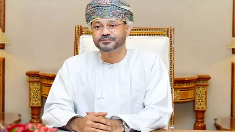 وزير الخارجية العماني: إيران وافقت على عدم الاحتفاظ باليورانيوم