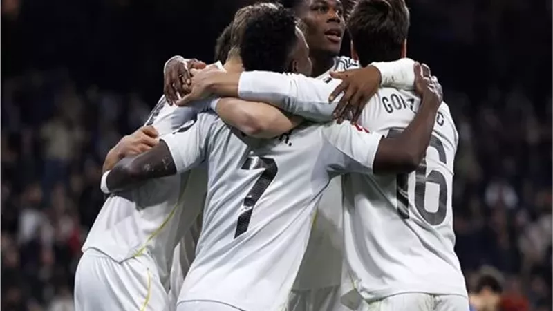 دوري أبطال أوروبا..فينيسيوس يقود تشكيل ريال مدريد ضد بنفيكا اليوم