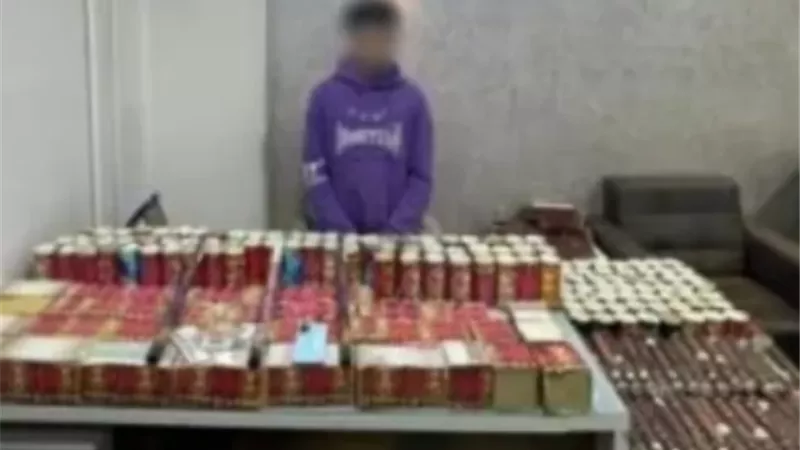 القبض على تاجر ألعاب نارية فى بني سويف
