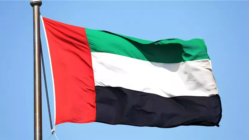 الإمارات: التصدي لعدد من الصواريخ الإيرانية على الدولة