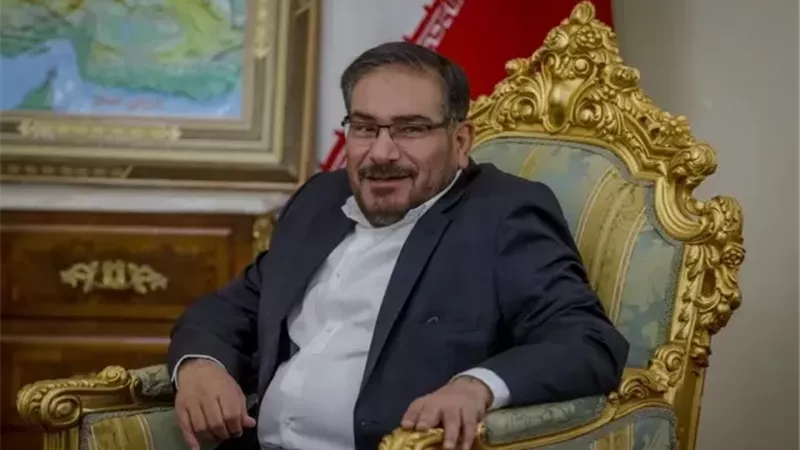 إعلام إسرائيلي: احتمال كبير لاغتيال مستشار المرشد الإيراني