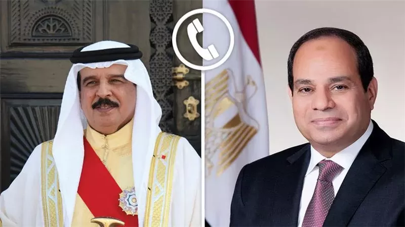 الرئيس السيسي يؤكد لملك البحرين تضامن مصر الكامل ورفضها القاطع لأي مساس بسيادة الدول العربية