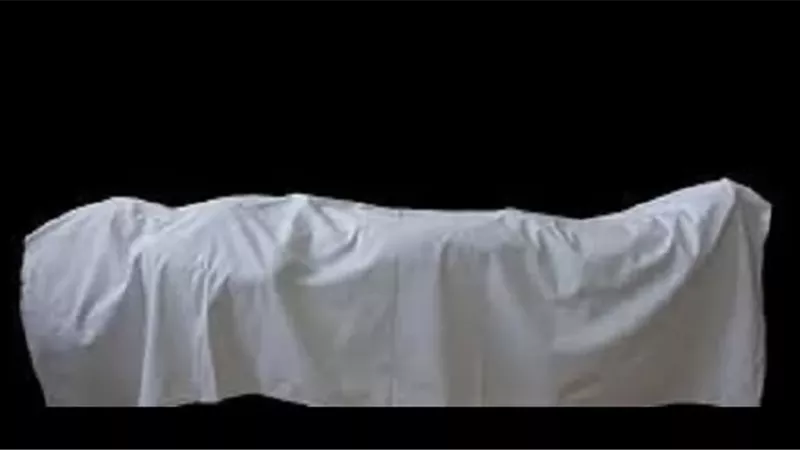 النهي عن سبِّ الموتى..وصية نبوية لحفظ القلوب وصون المجتمع