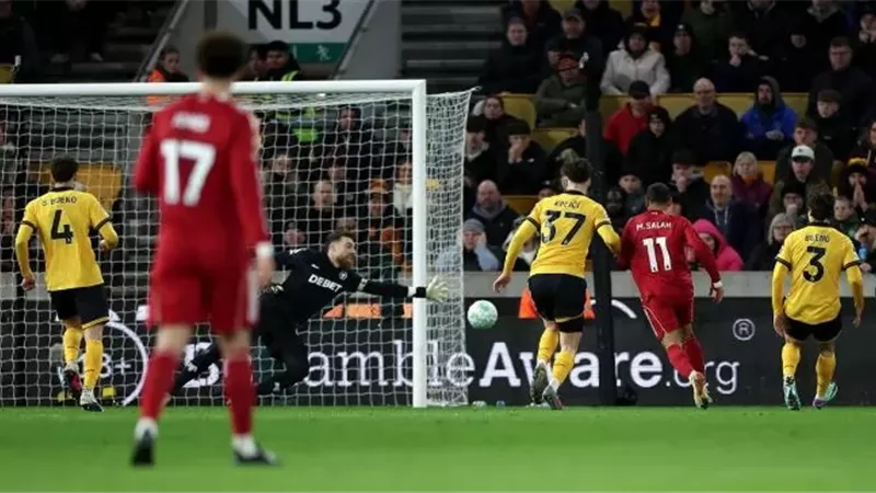 ليفربول يسقط بثنائية أمام ولفرهامبتون في الدوري الإنجليزي