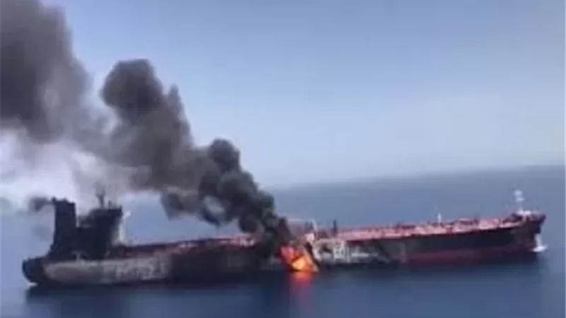 الحرس الثوري الإيراني: إصابة 10 ناقلات نفط في مضيق هرمز