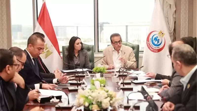 إعفاء المستفيدين من كارت الخدمات المتكاملة المميكن من إجراءات إعادة الكشف الطبي