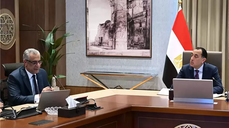 رئيس الوزراء يتابع عددًا من ملفات عمل وزارة الإنتاج الحربي