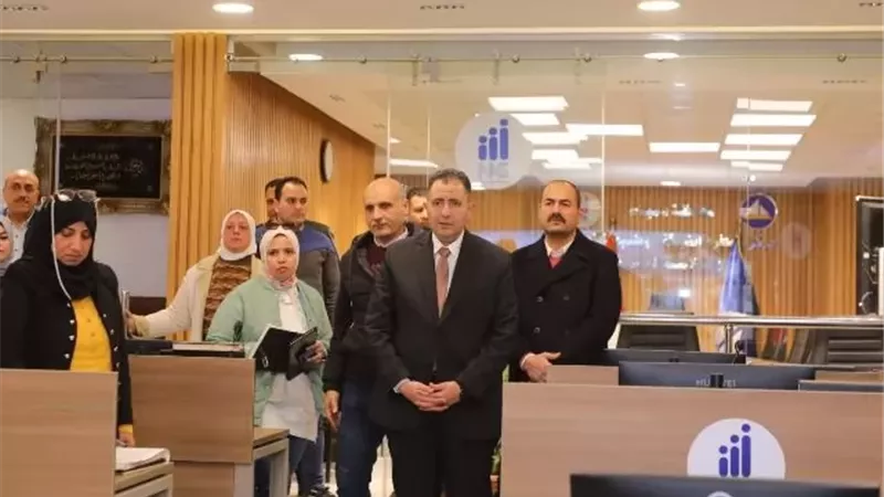 محافظ دمياط يتابع جاهزية الوحدات المحلية للتعامل الأمطار