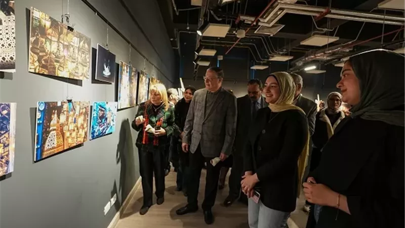 افتتاح المعرض الفوتوغرافي الأول 
