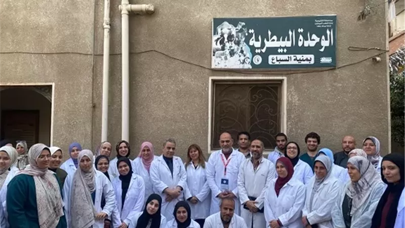 علاج 1300حالة حيوانية بقرية منية السباع في قافلة بيطرية مجانية لجامعة بنها
