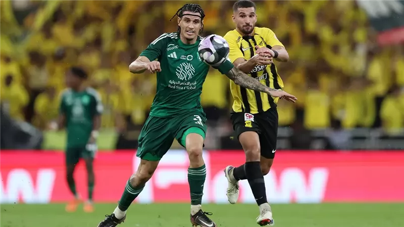 ديربي جدة.. الأهلي يواجه الاتحاد في قمة مثيرة بالدوري السعودي