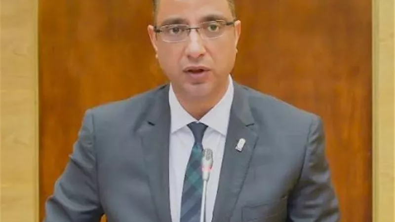 محافظ سوهاج ينعى وفاة موظفة بالديوان العام