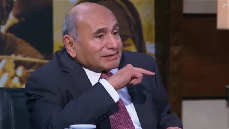 رئيس محكمة جنايات القاهرة السابق: المحبوس احتياطيا يتمتع بكافة حقوق المواطن العادي.. فيديو