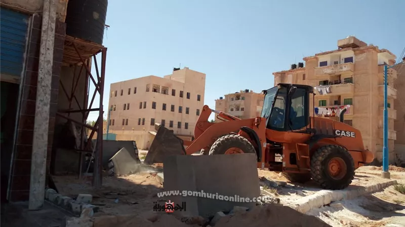 ازالة التعديات علي سوق حي غرب بالكيلو 4 بمرسي مطروح